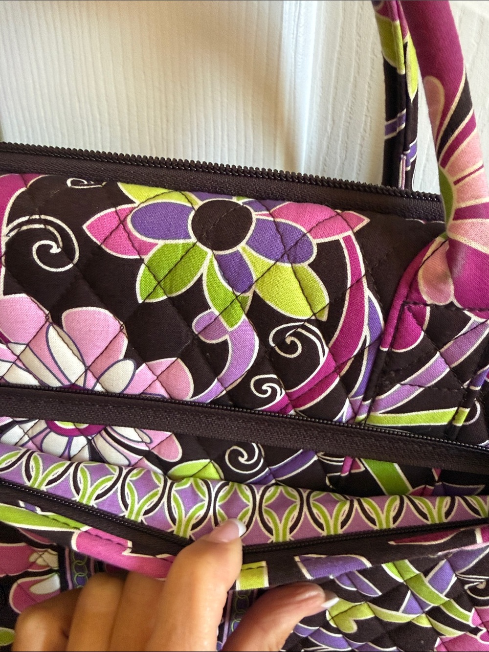 🌸 Vera Bradley: Pink Purple Floral Quilted Laptop Bag - Picture 7 of 7